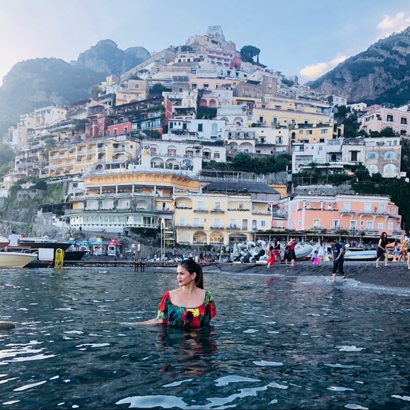 Meet your Posher, Leah - Picture 6 of 16